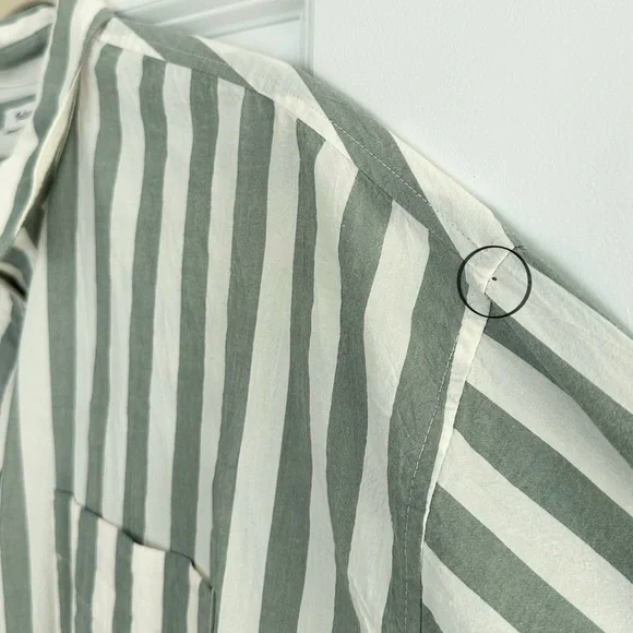 Madewell Signature Poplin Oversized Striped Button-Up Shirt - Beach Coverup - Picture 12 of 17